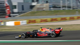 Verstappen žiaril v Silverstone a uťal dominanciu Mercedesu