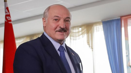 Lukašenko tvrdí, že jeho éra sa zapíše do dejín ako obdobie stability