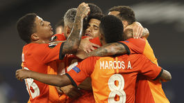 Šachtar rozobral Bazilej, Sevilla odrovnala Wolverhampton v závere