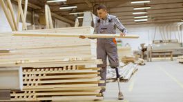 Dokedy potrvá štátna pomoc? Únia varuje pred skorým vypnutím