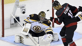 Sedemminútový uragán. Boston je po veľkom obrate krok od postupu