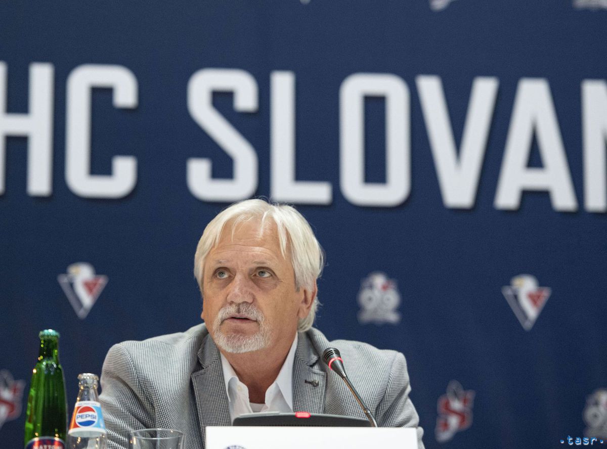 Majiteľ hokejového klubu HC Slovan Bratislava...