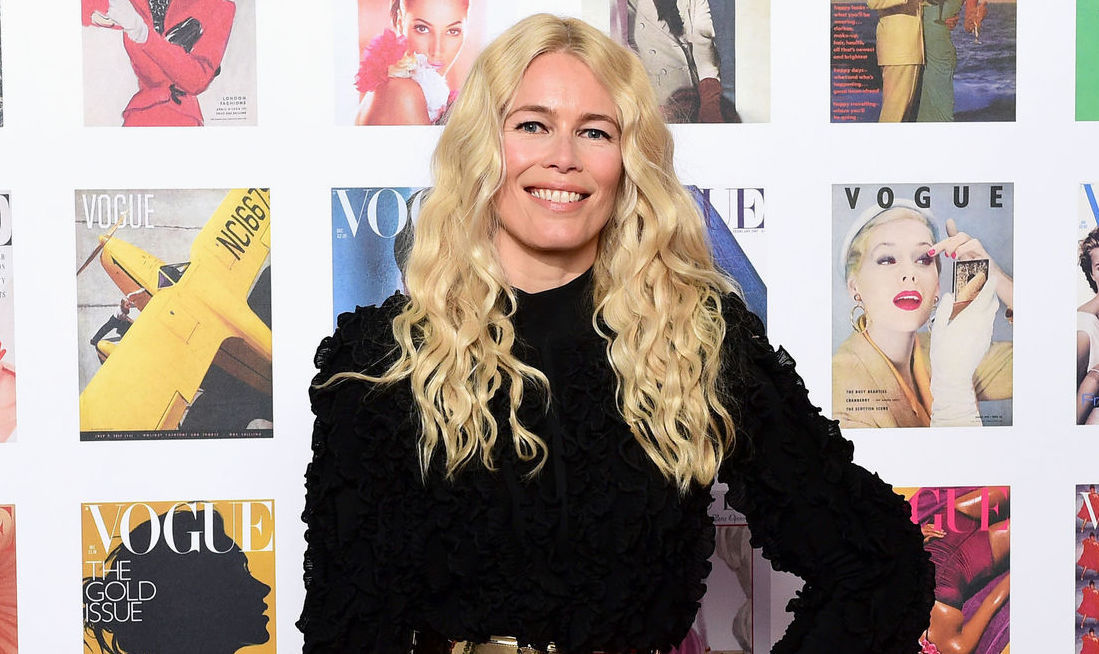 Claudia Schiffer v roku 2016 - blond vlasy si...