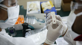 Pribudlo 28 infikovaných. Na internátoch budú povinné rúška