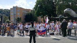 Oslavy SNP rušili protestujúci. Kričali 'hanba' na premiéra a prezidentku