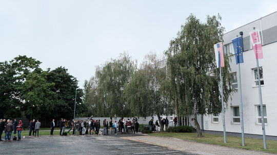 Novinári čakajú na začiatok súdneho...