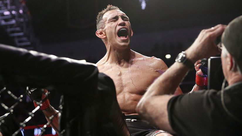 15. Tony Ferguson (USA/ľahká váha).