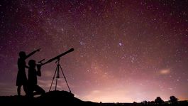 Tma lieči. Aj vy si myslíte, že spíte v tme? 