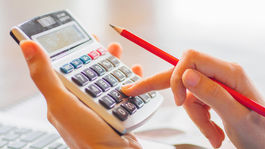 Tehotenská dávka a štipendium v číslach