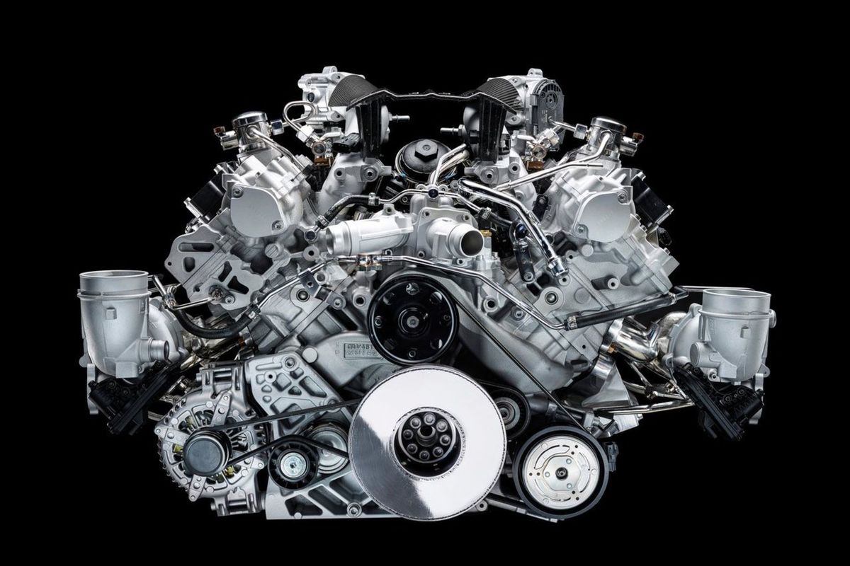 Motor 3,0 V6 BiTurbo s označením Nettuno...