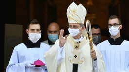  Arcibiskup Zvolenský poukázal na silu nádeje. Púť poznačili opatrenia