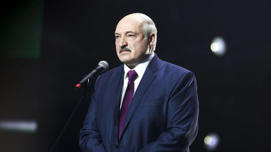 Bieloruské Su-24 prešli úpravou, ktorá im umožní niesť jadrové zbrane, potvrdil Lukašenko