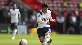 Son s Kanom zničili Southampton v sedemgólovej prestrelke