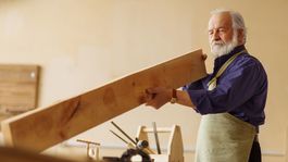 Penzista pracujúci len ako živnostník nemá nárok na odvodovú úľavu