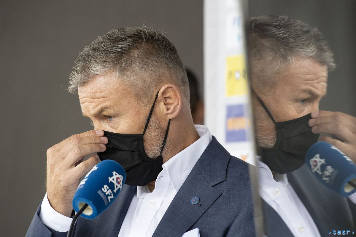 Tréner slovenskej futbalovej reprezentácie...