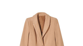 Dámsky kabát  Mohito, predáva sa za 49,99 eura. 