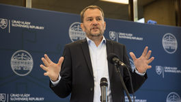 Matovič očakáva schému pomoci kultúre, Šeliga je za helikoptérové peniaze