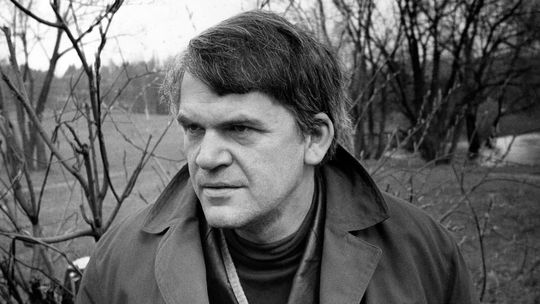 L'écrivain tchèque Milan Kundera aux archives...