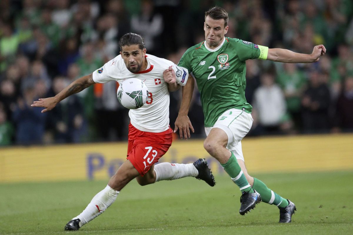 Seamus Coleman (vpravo) v drese Írska.