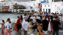 Grécko Mykonos turisti rúška