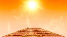 Ochrániť strechu pred horúčavou je ťažšie, ako pred zimou