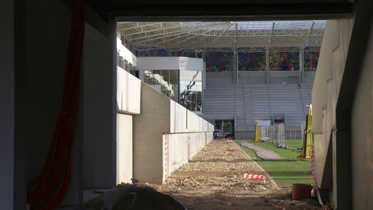 Práce na futbalovom štadióne v Trenčíne.