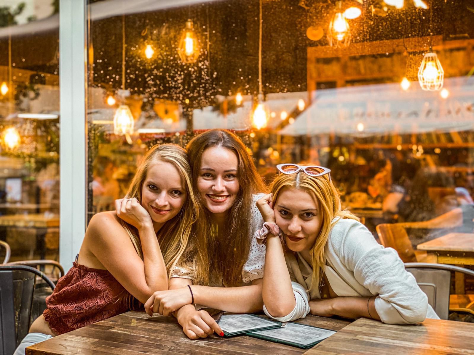 Trio Feel3