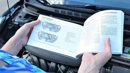 Príručky k autám sú hotové romány. Harryho Pottera prečítate skôr!