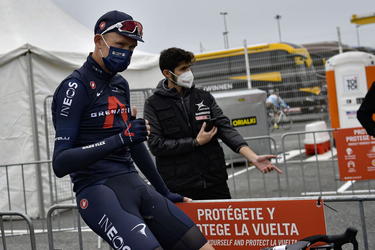 Chris Froome v drese Ineos Grenadiers pred...