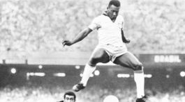 Jubilant Pelé pre Pravdu: Šialené peniaze zničili futbal