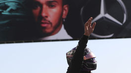 Suverenita aj v Portimau. Hamilton má 97. kvalifikačné víťazstvo