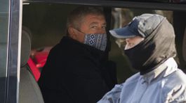 Kováčik a Pakši budú väzobne stíhaní