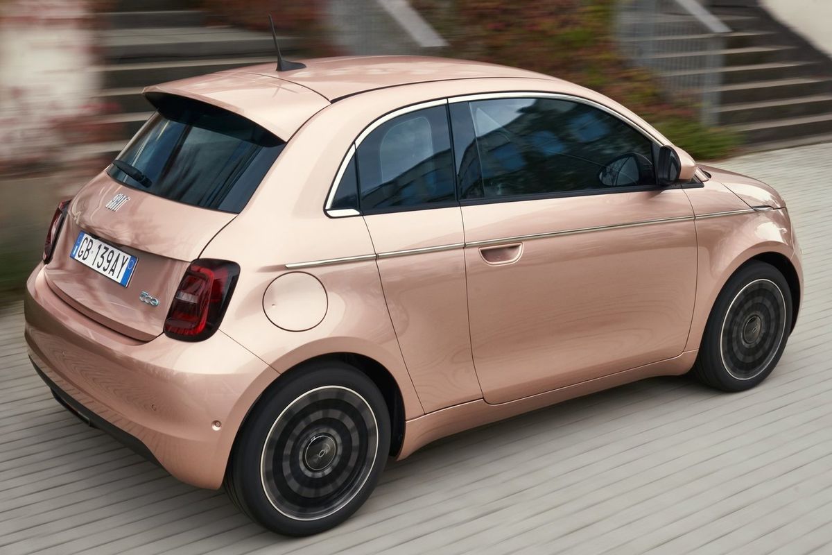 Fiat New 500 3+1 sa predstaví v úvodnej...