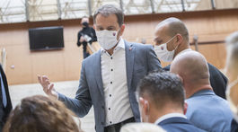 Na veľké testovanie chýbajú zdravotníci, musí sa stihnúť za dva dni