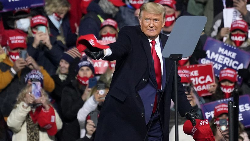Republikánsky šéf Bieleho domu Donald Trump na...