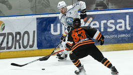 Haščák hetrikom zostrelil Duklu. Lídrom sú Nové Zámky