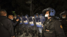 Európa má 300-tisíc mŕtvych s koronavírusom