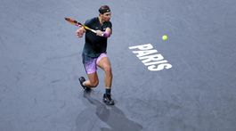 Nadal trofej v parížskej hale opäť nezíska. Vyradil ho Zverev