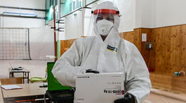 Dobrovoľníkom zobrali rodičovské príspevky. Krajniakov rezort to chce napraviť