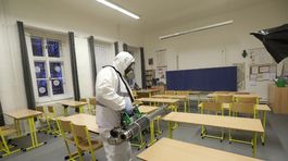 Česi otvoria školy. Zatiaľ pre najmenších