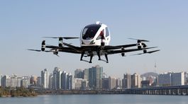 V Soule testovali drony, ktoré majú v budúcnosti fungovať ako taxislužba