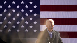 Biden vyzval Senát, aby sa zameral na priority, aj keď sa zaoberá impeachmentom