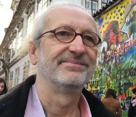 Profesor Ľudovít Labík, vedúci Ateliéru...