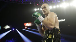 Zmena plánov. Fury zrušil decembrovú obhajobu