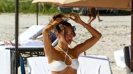 Zvodná Jocelyn na pláži v Miami: Vyšportované telo, sexy krivky, je to skrátka fešanda!