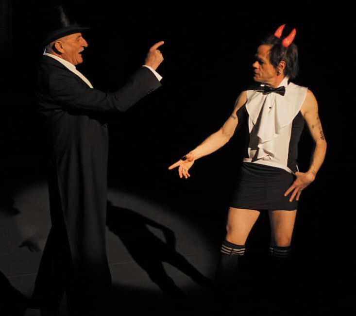Martin Huba (Pán), Robert Roth (Lucifer) v...