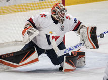 Šancu na NHL mi zmarili zranenia i vlastná...