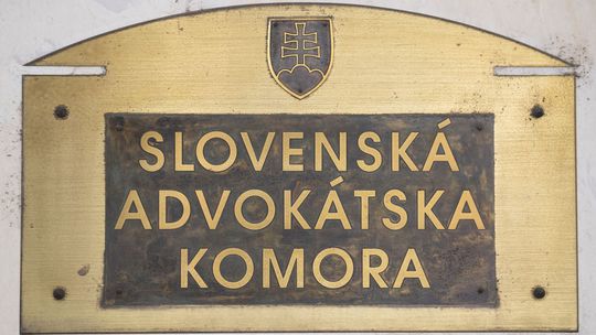 Advokátska komora dá 17. novembra zamestnancom voľno, vyzvali k tomu aj advokátov