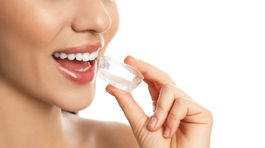 Máte chuť zahryznúť sa do ľadovej kocky? Ako ešte telo hovorí, že potrebuje viac železa?