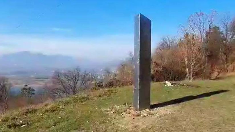 Photo of Záhada stĺpca „mimozemšťania“ pokračuje.  Zmizol z Utahu, zmizol aj z Rumunska – Turizmus – Cestovanie